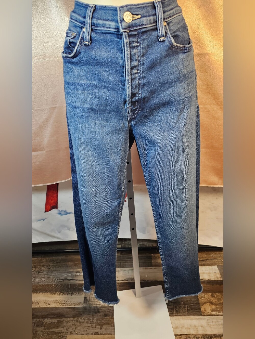 MOTHER The Thrasher Flood Jeans Size 26 High Rise Cropped Straight Raw Hem